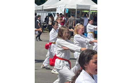 Fete des habitants d 'ici et d'ailleurs!
